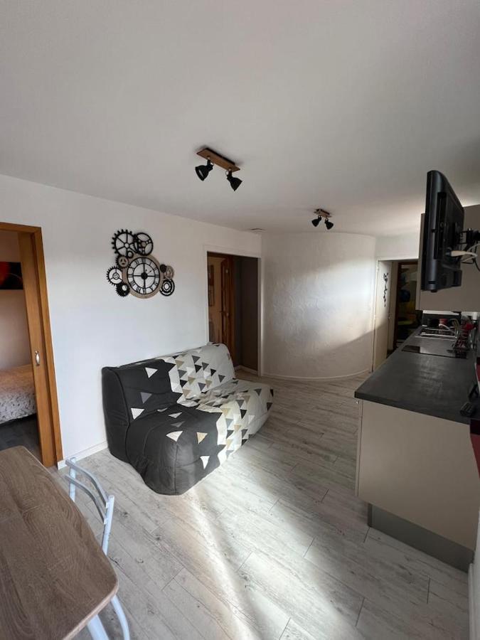 Charmant Appartement Calme Et Lumineux Chateauvieux  外观 照片